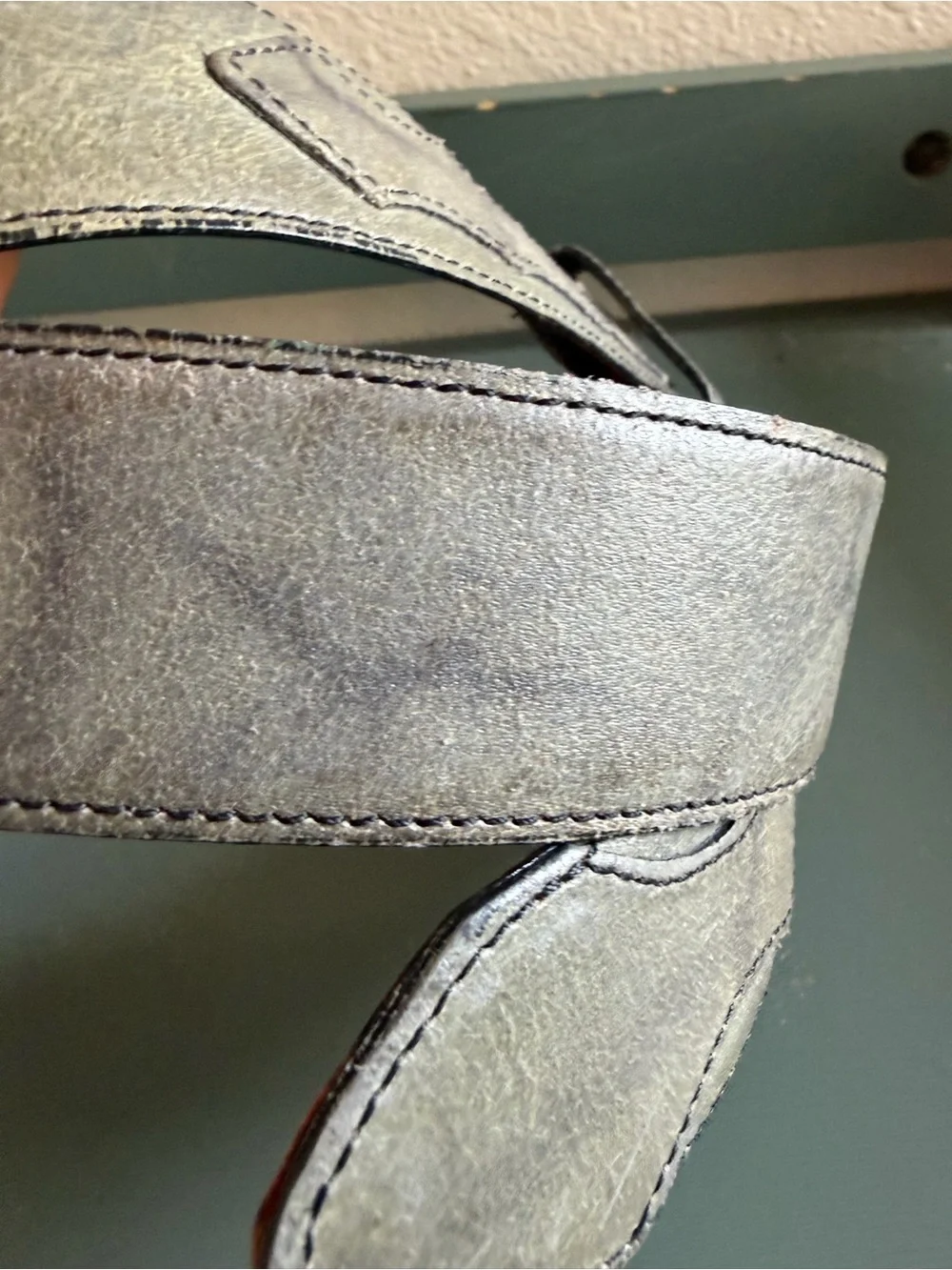 Nocona grey green